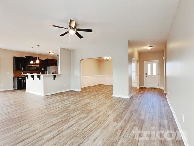 Photo - 57 Battery Way