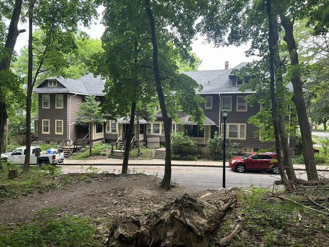 Building Photo - 113 Pinnacle Rd Rental