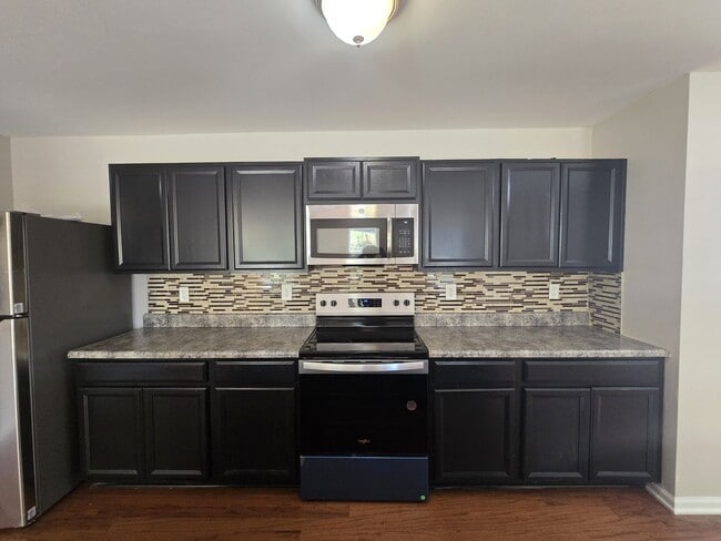 Photo - Beautiful Home Available for Rent in Charlotte, NC 28212