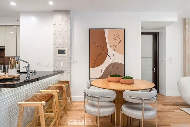 Photo - 1318 S Roxbury Dr Unit 118