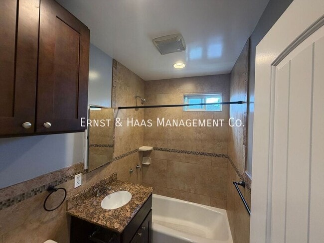 Photo - 4406 Linden Ave Unit 04