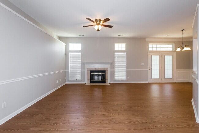 Photo - 4865 Bentridge Dr NW