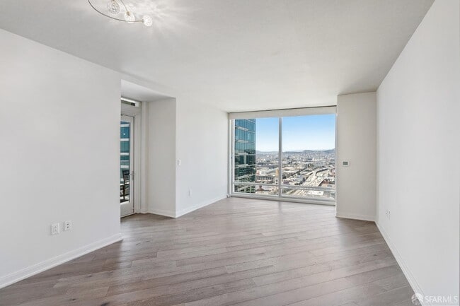 Building Photo - 401 Harrison St Rental