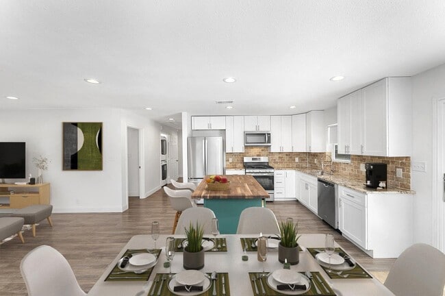 Photo - Light & modern Oak Cliff home by Martin Weiss Park