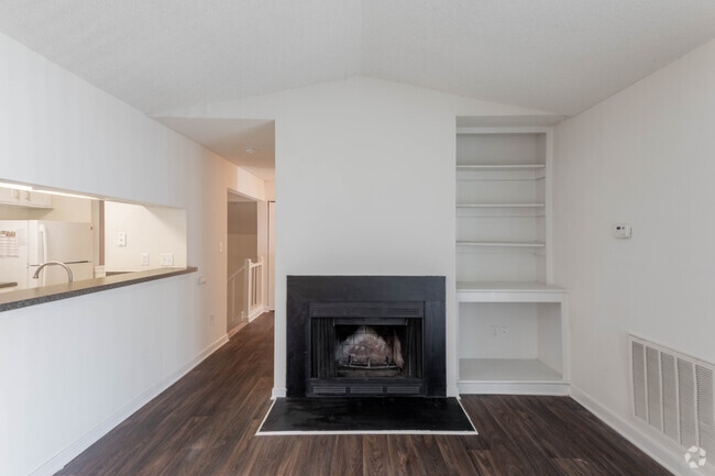 2BR, 2BA -974sqft
