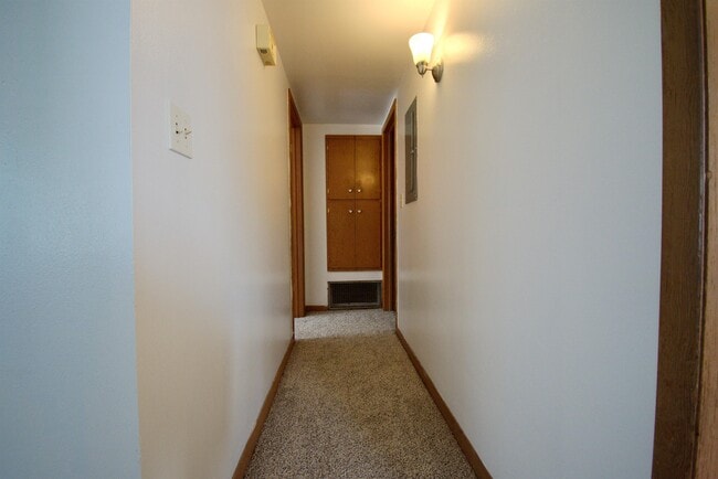 Photo - 407 4th Ave E