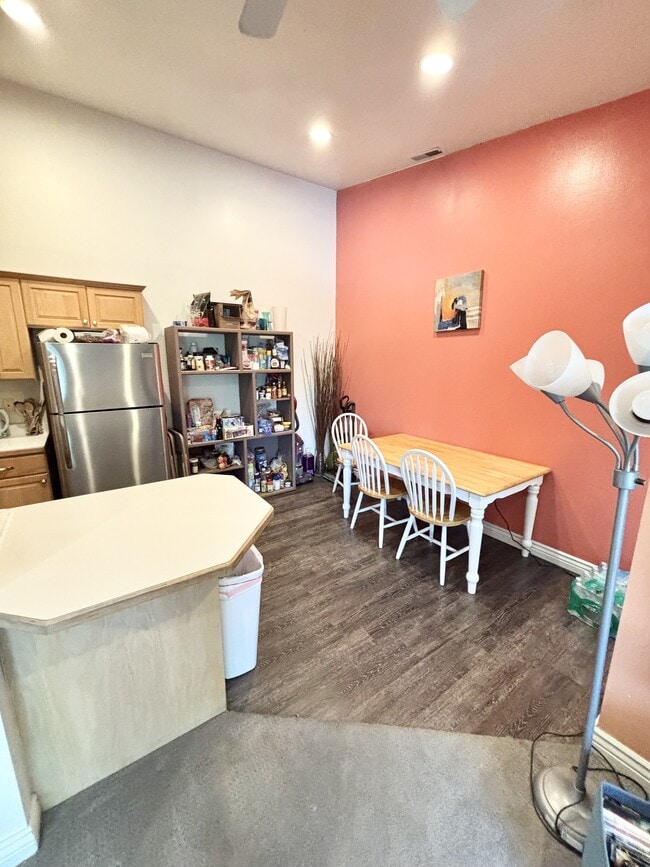 Photo - 1533 Riverside Ave