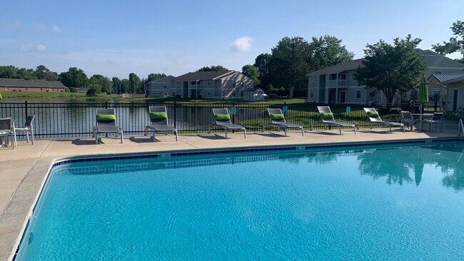 Albany Landing Apartments - Albany Landing Apartments