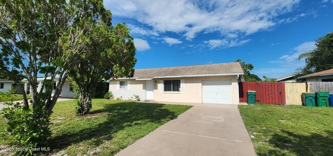 Building Photo - 135 S Suzanne Ct Rental
