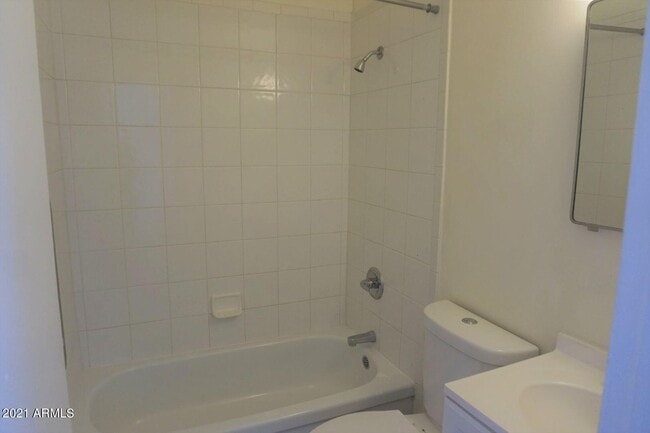 Photo - 216 N Canyon Dr Unit 3