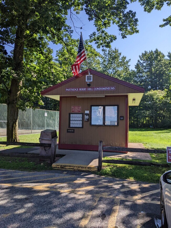 Photo - 4 Strawberry Bank Rd Unit 16