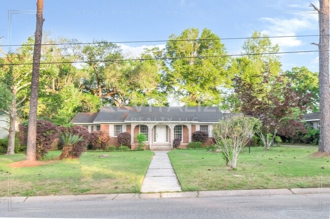 Photo - Charming Brick Ranch with Modern Comforts in Mobile!