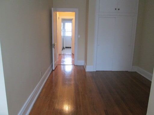 Photo - Colbert Apartments