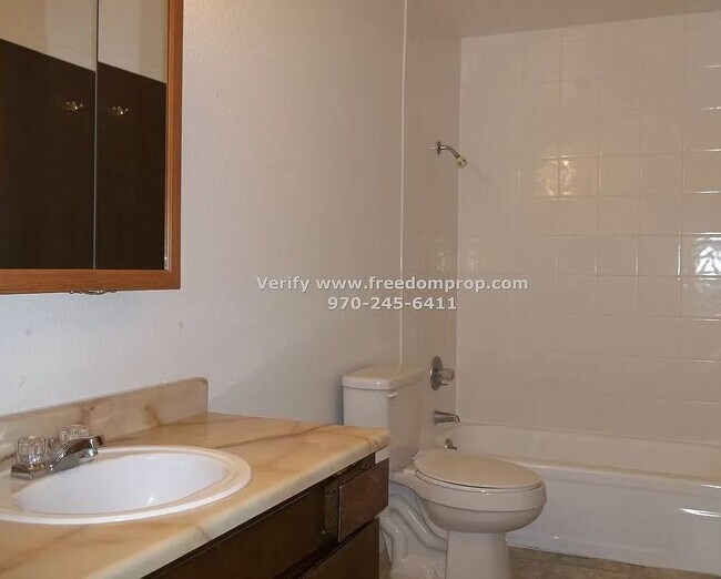 Photo - 834 E Cedar Ct Unit C