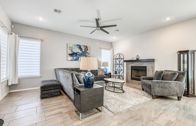 Photo - We have a beautiful home fully furnished with 4 bedroom-2 baths