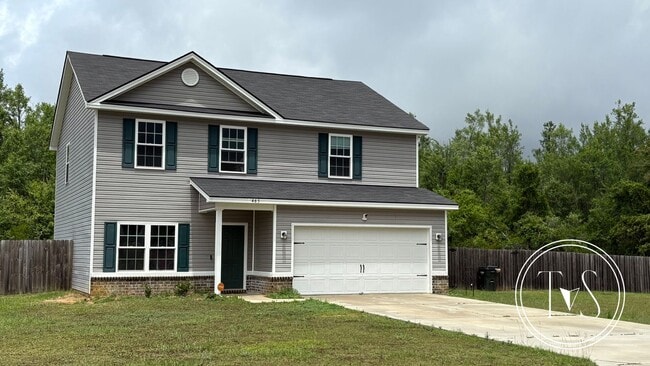 Photo - 465 Huntington Dr