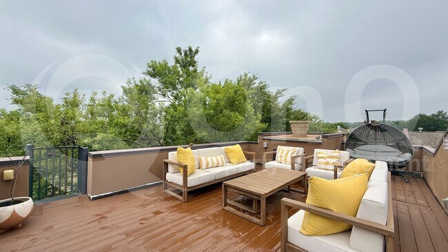 Photo - 2502 Kinney Rd