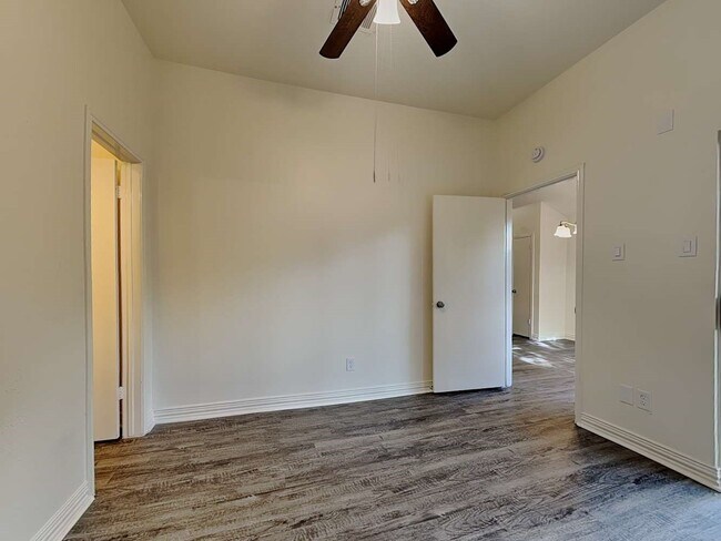 Photo - 9167 Golden Sunshine Dr