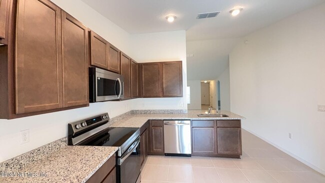 Photo - 4 Llobell Pl