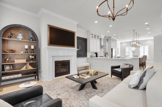 Photo - 405 Upper E Ave Townhome