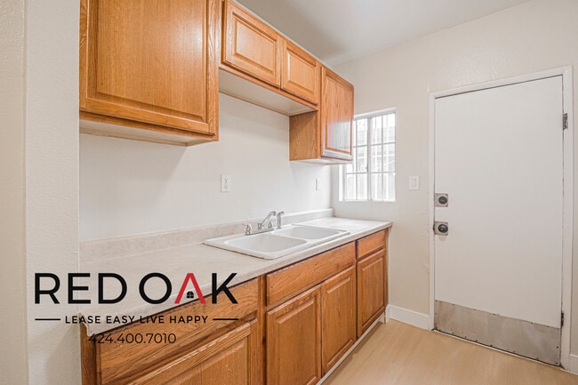 Photo - 638 E 82nd St Unit 638