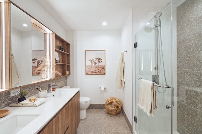 Photo - 353 W Grand Ave