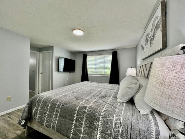 Photo - 6631 Pin Oak Ct