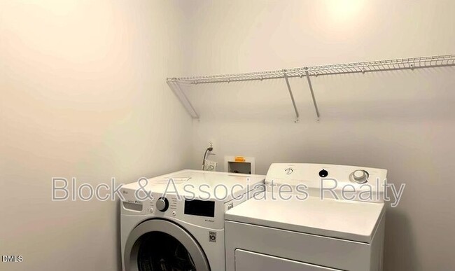 Photo - 3003 Skybrook Ln
