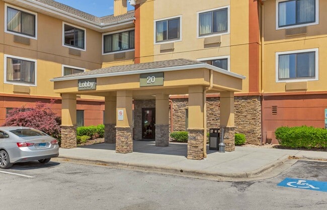Furnished Studio-Jacksonville - Camp Lejeune