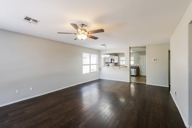 Photo - 15843 W Woodlands Ave