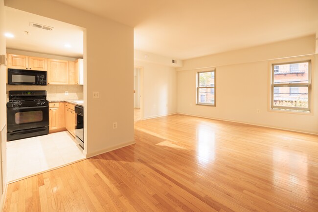 Photo - Essex Commons