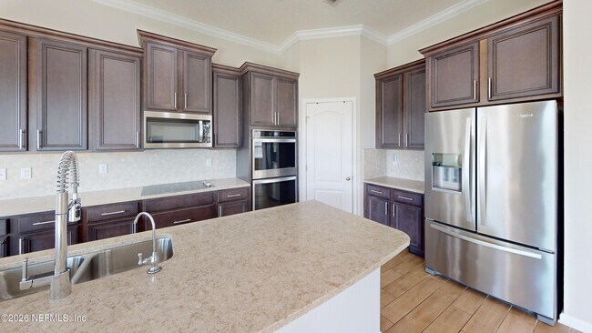 Photo - 15790 Whitebark Dr