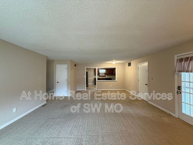 Photo - 1312 Walnut Lawn Ct