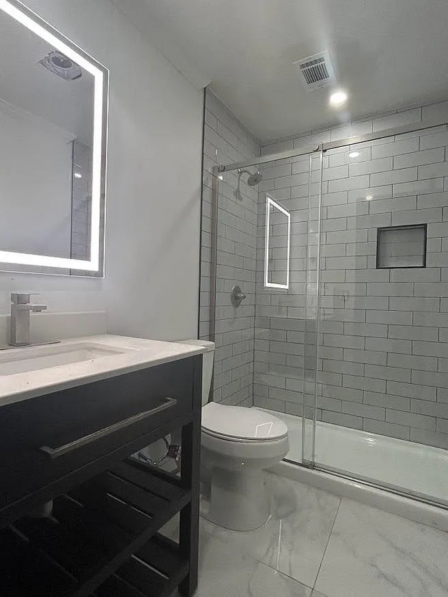 Photo - 1840 Kaywood Ln Unit 11
