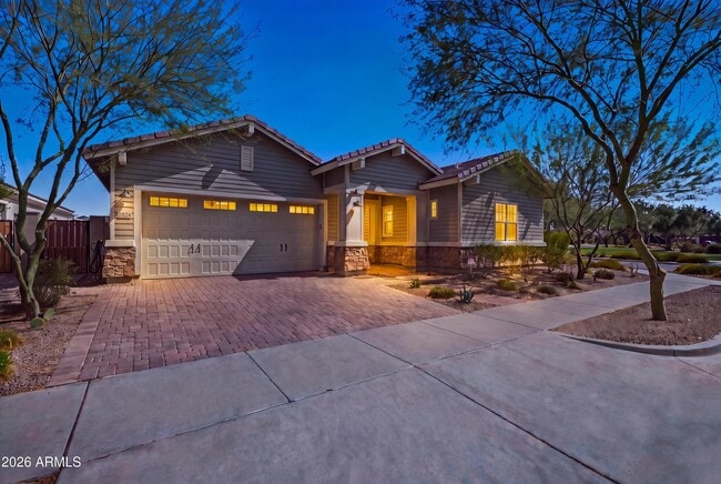 Building Photo - 2024 W Andalusian Trail