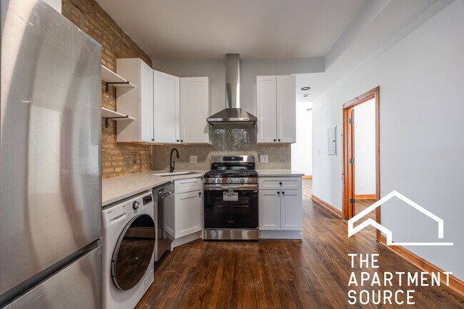 Photo - 2842 W Augusta Blvd Unit 2W