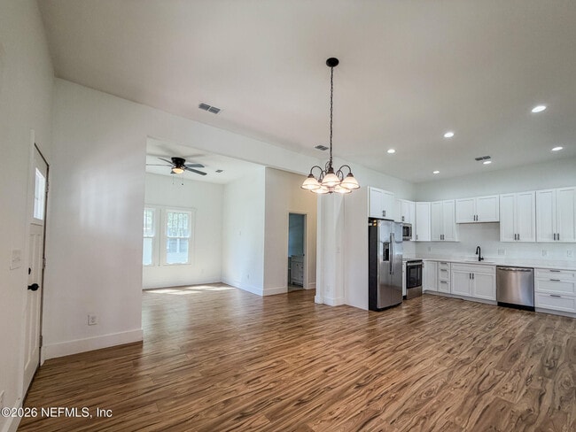 Photo - 2589 Post St