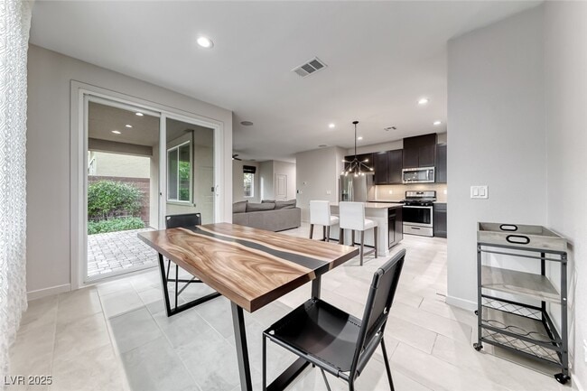 Photo - 7012 Pearl Hilltop Ct