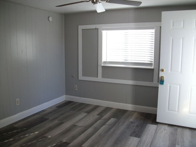 Photo - Studio centrally located in Sparks