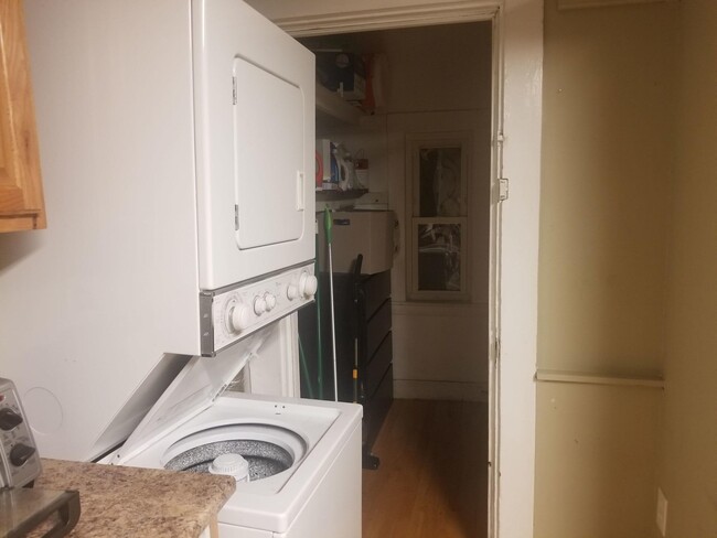 Photo - 735 Somerville Ave Apartment Unit 3