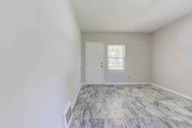 Photo - 9716 Jacobi Ave
