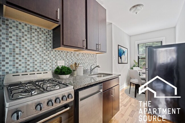 Photo - 2907 N Mildred Ave Unit L1