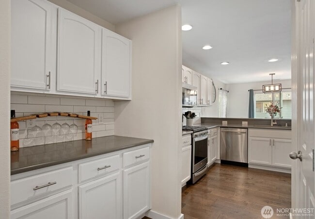 Photo - Gorgeous home in Snohomish available 9/15/...