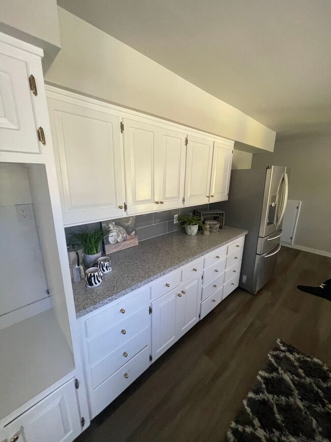 445 Buchanan St Unit Main