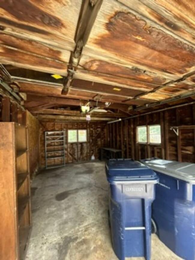 Photo - House in Janesville