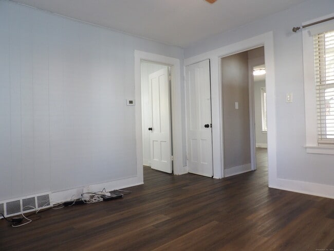 Photo - 32 Wells Ave