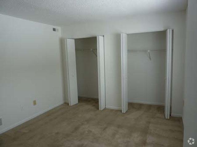 Shayler Brook Apartments