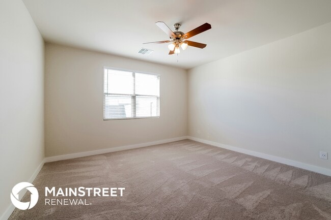 Photo - 8712 S 69th Dr