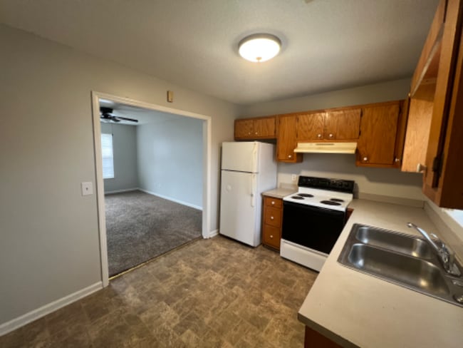 Photo - 317 Caswell St Unit 1