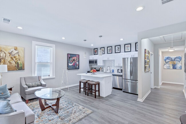 Photo - 1026 Astor Ave SW